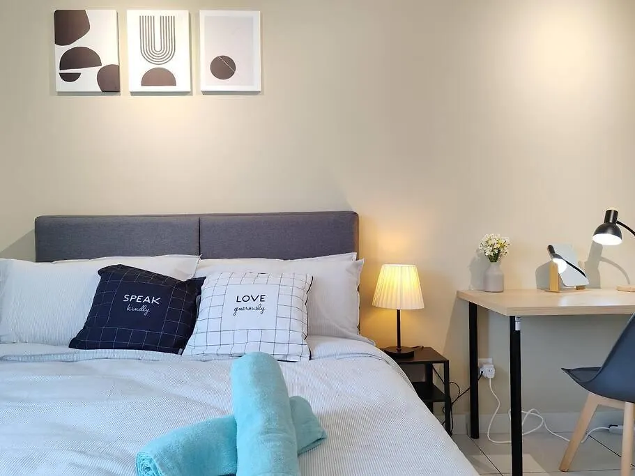 Apartament M 2-7Pax 200Mbpswifi Near Mrt Lrt Hkl Ijn Kuala Lumpur