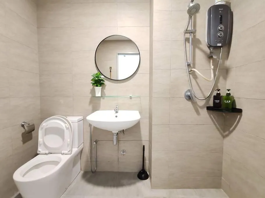 Apartament M 2-7Pax 200Mbpswifi Near Mrt Lrt Hkl Ijn Kuala Lumpur
