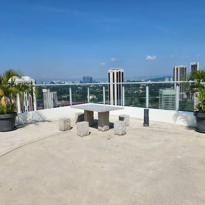 Apartament M 2-7Pax 200Mbpswifi Near Mrt Lrt Hkl Ijn Kuala Lumpur