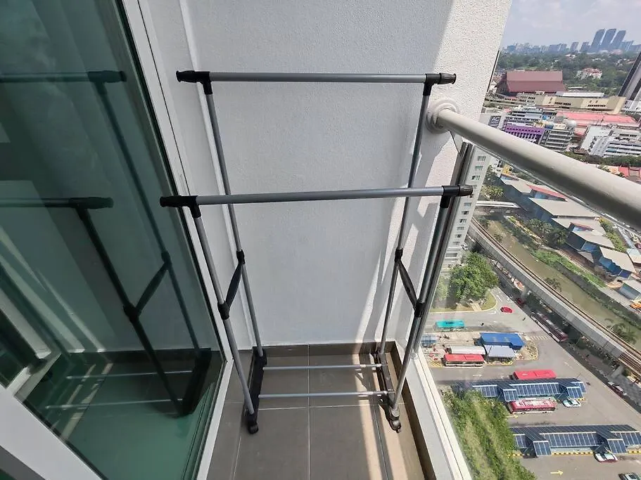 Apartament M 2-7Pax 200Mbpswifi Near Mrt Lrt Hkl Ijn Kuala Lumpur